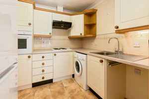 KITCHEN- click for photo gallery